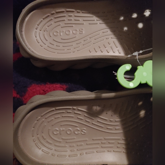 Men's CROCS ECHO SLIDE SANDALS             NWT - Picture 2 of 6